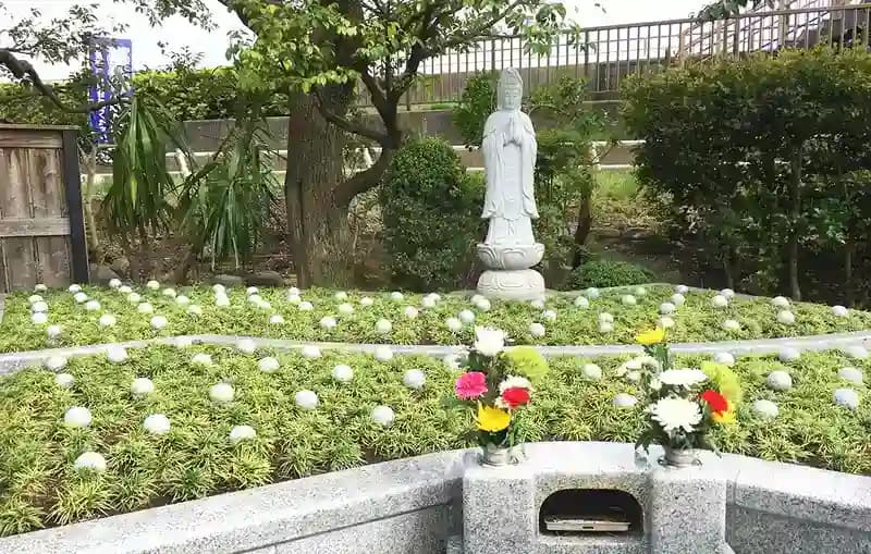 「愛樹木葬」東立石樹木葬墓地