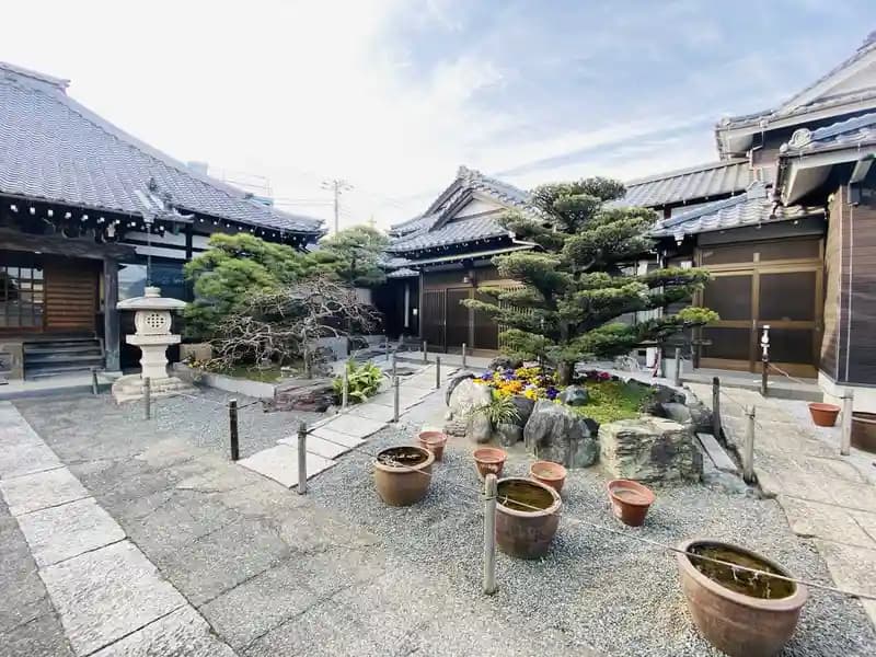 妙泉寺一般墓・ 永代供養墓／納骨堂 久遠廟