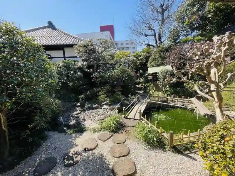 薬王寺