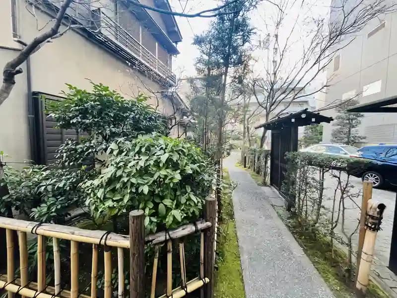 常照院墓苑