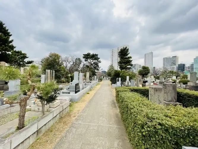 都立 青山霊園