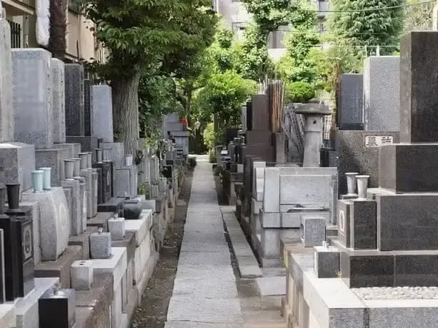 宮地陸橋浄苑（浄正寺）