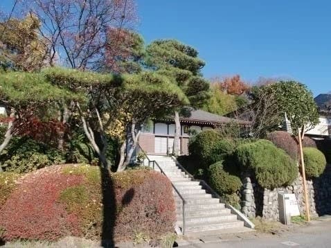 真明寺墓苑