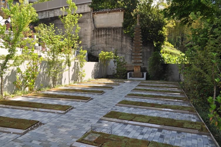 武蔵小金井 金藏院 はけの墓苑