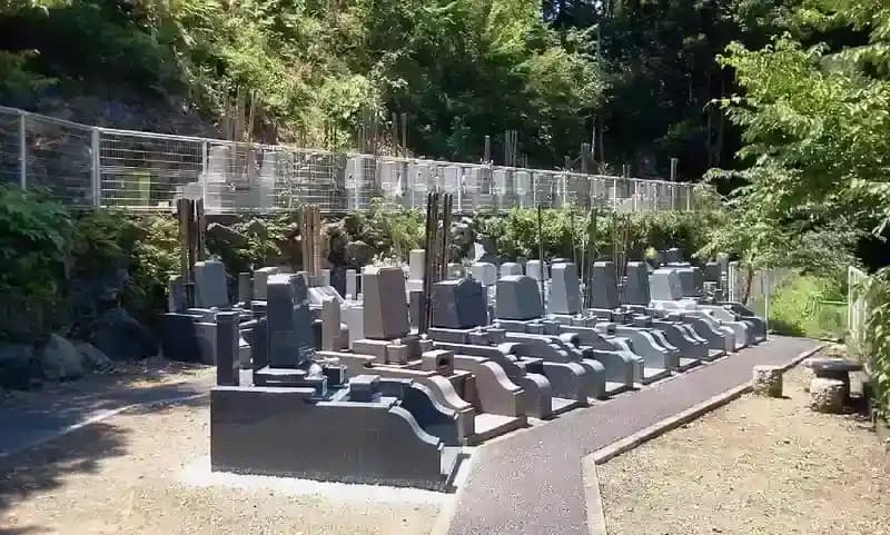 光華園霊園　樹木葬・永代供養墓