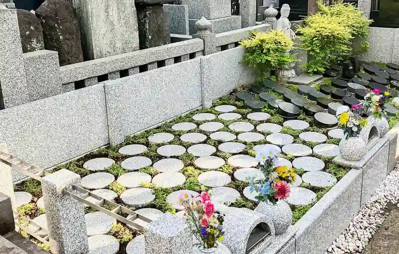 「愛樹木葬」足立保木間樹木葬墓地