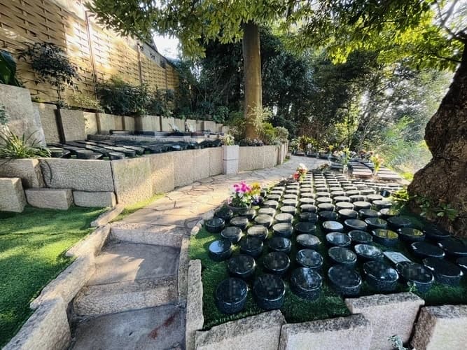 谷中樹陵 久遠・長明寺樹木葬