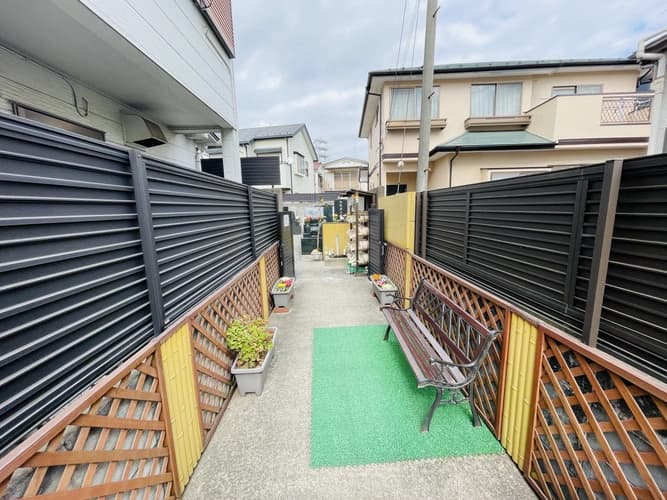 ベンチでほっと一息