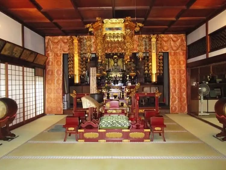 池上本門寺山内 法泉寺墓地