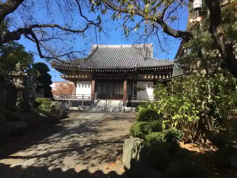 実相院墓苑