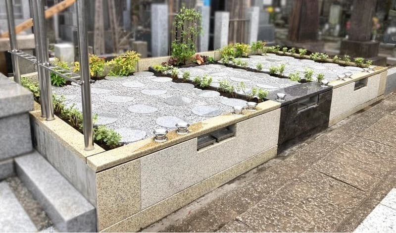 プレミアム中野樹木葬墓地