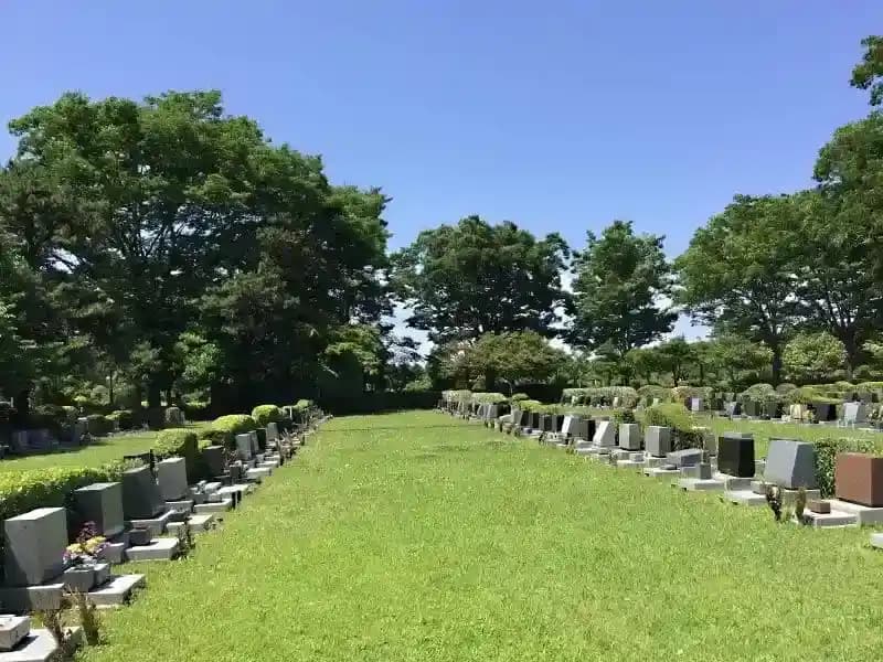 都立 小平霊園