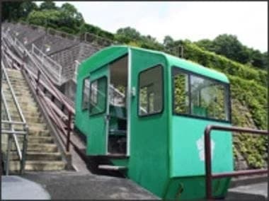 高尾やすらぎ霊園