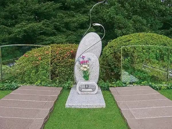 梅洞寺 悠久の碑