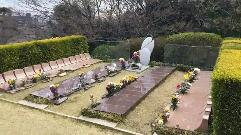 梅洞寺 悠久の碑