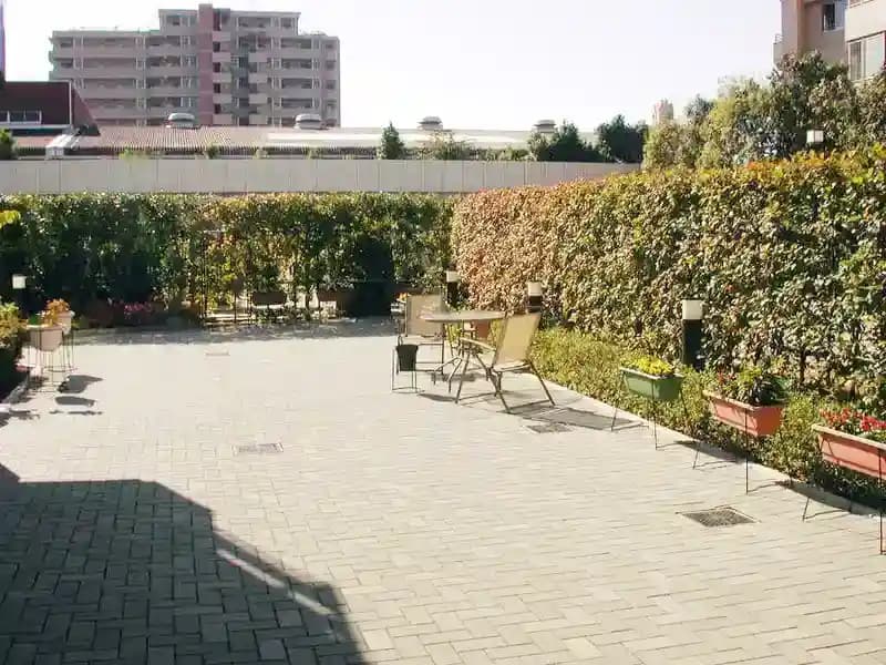 ゆっくり休めるベンチ