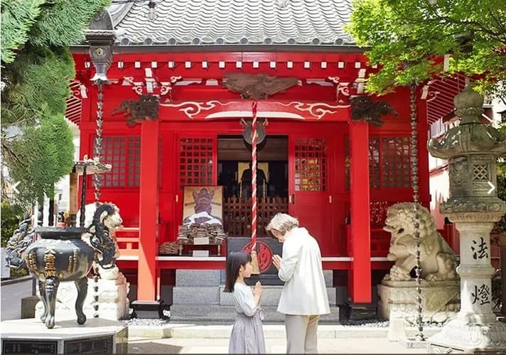 源覚寺境内には日頃から多くの方が参拝にいらっしゃいます。