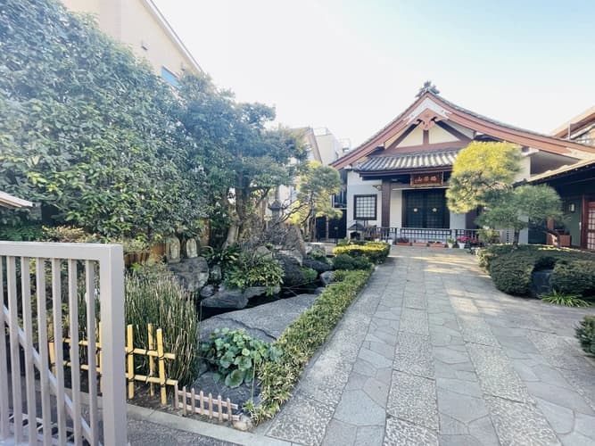 龍泉寺