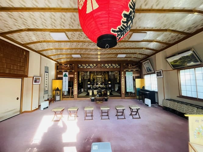 王子善光寺・永代供養納骨塔『やすらぎの塔』