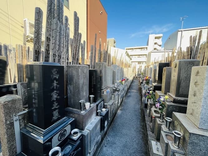 本法寺墓地