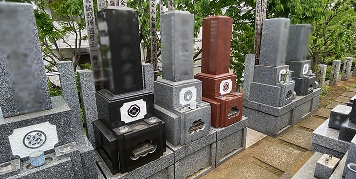 仮宿院 堂内墓苑