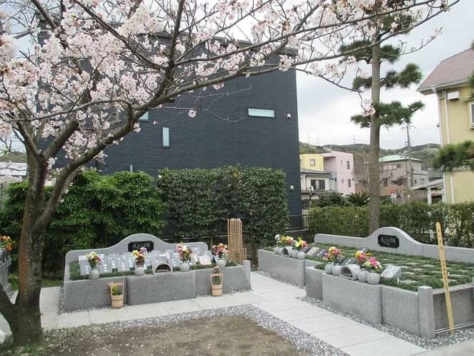 横須賀久里浜 樹木葬永久の郷