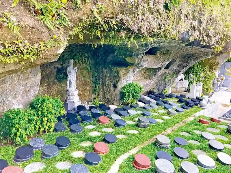 鎌倉樹木葬墓地・安穏廟