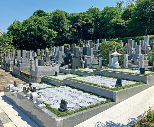 横須賀衣笠樹木葬墓地