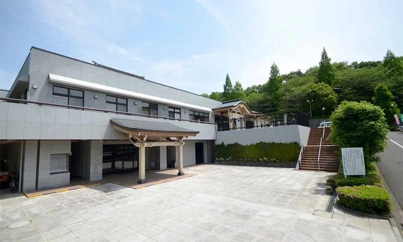 緑山霊園 合掌の杜