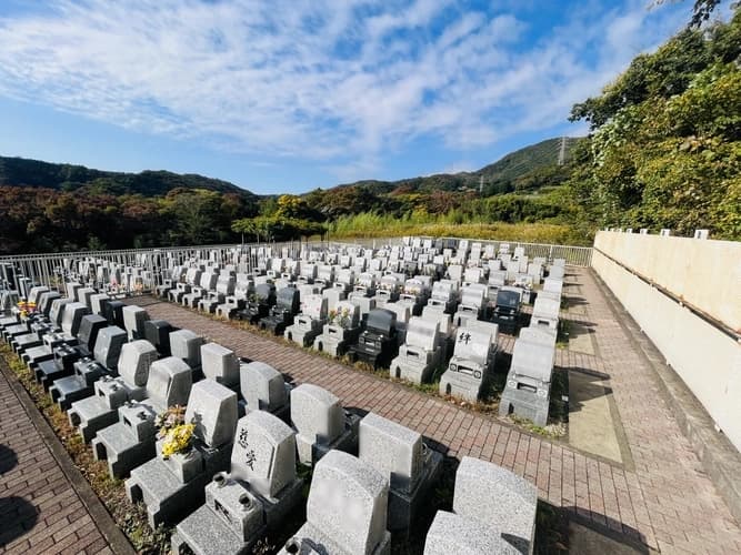 鶴巻霊園 もえぎのさと