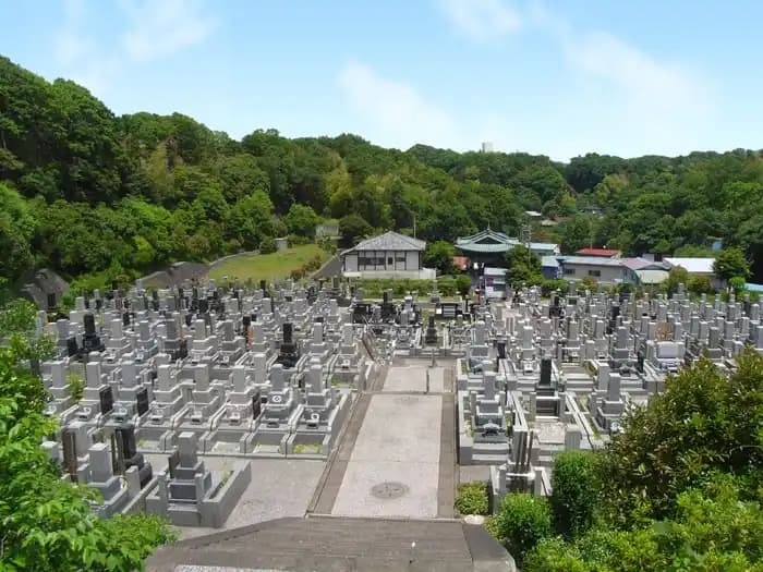 横浜港南台霊園