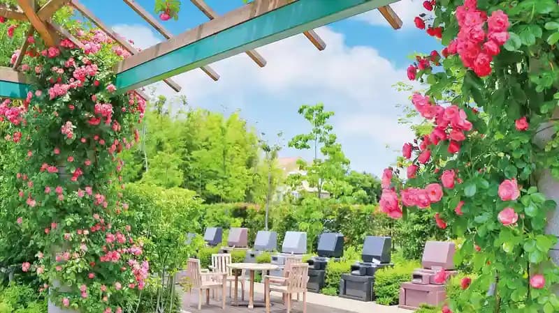 海老名フォーシーズンメモリアル 永代供養墓「花ことば」