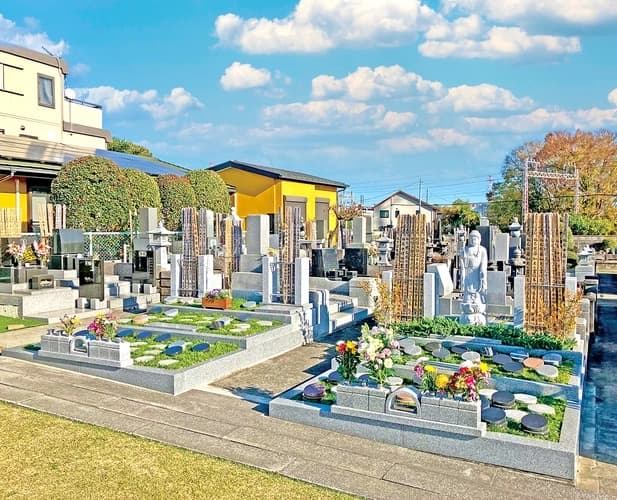 伊勢原樹木葬墓地