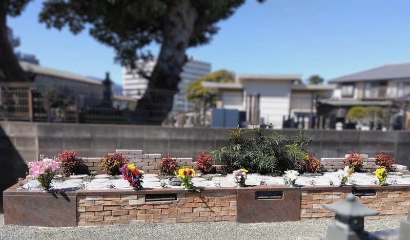 プレミアム小田原シーサイド共葬樹木葬墓地