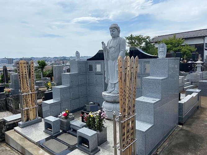東漸寺 のうこつぼ