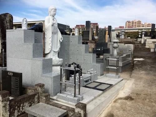 東漸寺 のうこつぼ