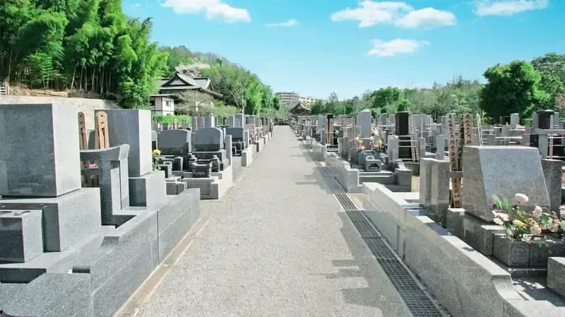 心行寺墓地