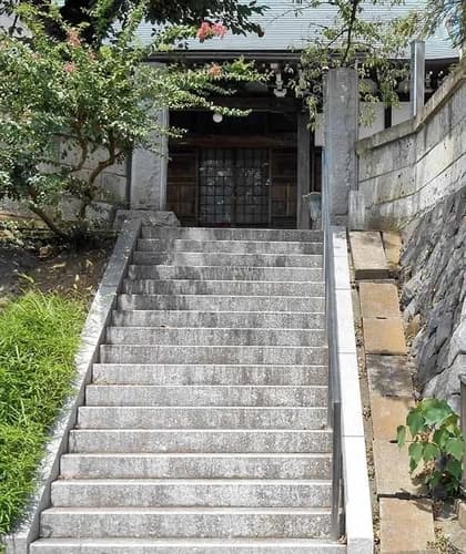 長円寺墓苑