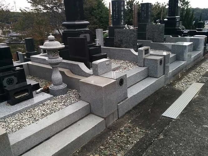 龍洞院
