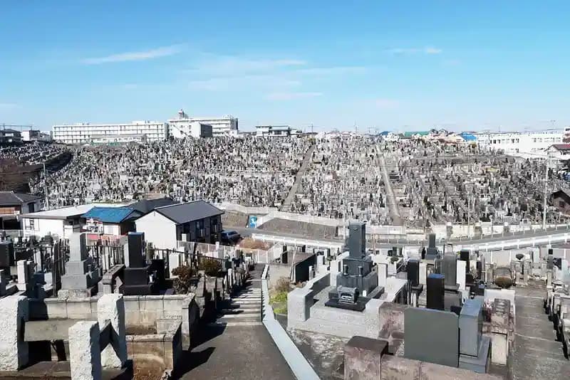 横浜市営 三ツ沢墓地
