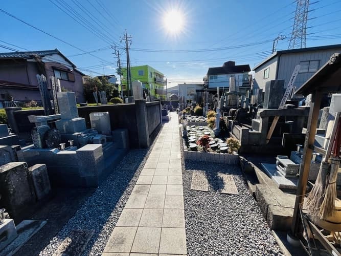 平坦な通路