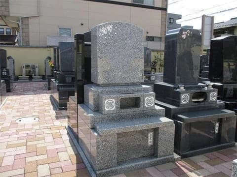 一ノ割駅前霊園