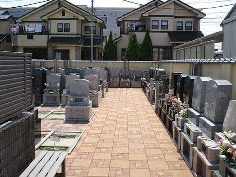 一ノ割駅前霊園