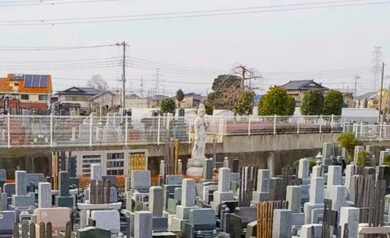 埼玉霊園の墓地
