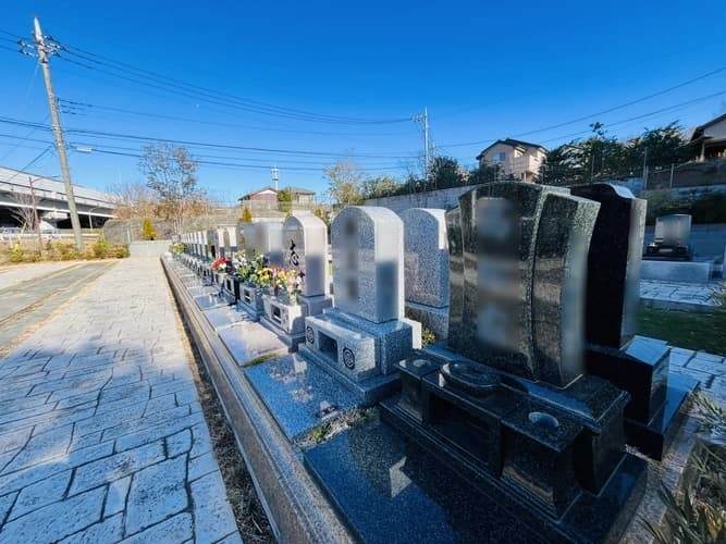 川口中央霊園