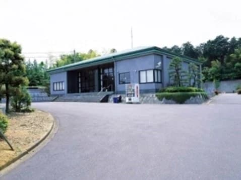 宮沢湖霊園