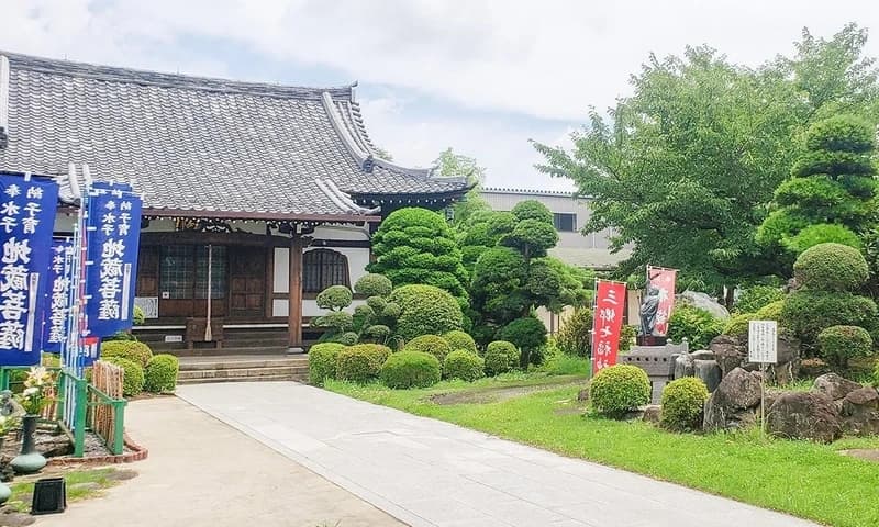 西福寺墓苑