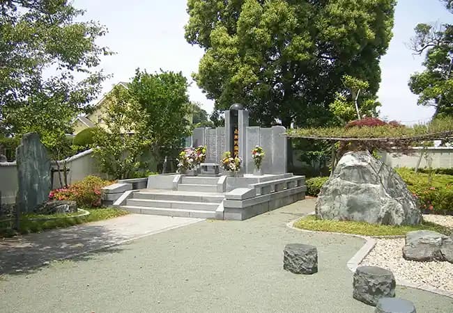 願誓寺浄苑