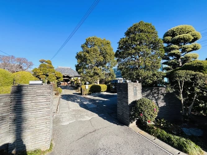 川口新郷浄苑
