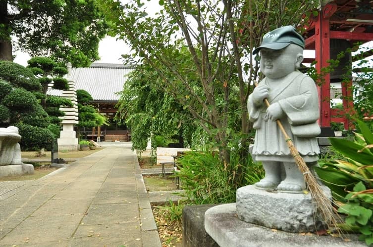 全龍寺墓苑